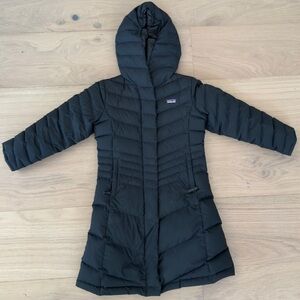 Patagonia Long Down Puffer Jacket Coat (girls' size S)